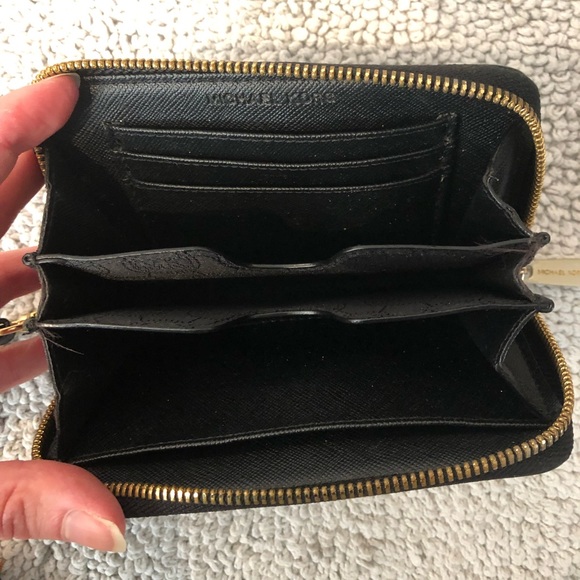 Michael Kors Wristlet/Wallet - Picture 7 of 10